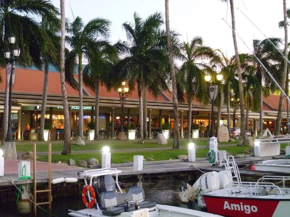 Flamboyant Garden Villas Oranjestad Eksteriør bilde